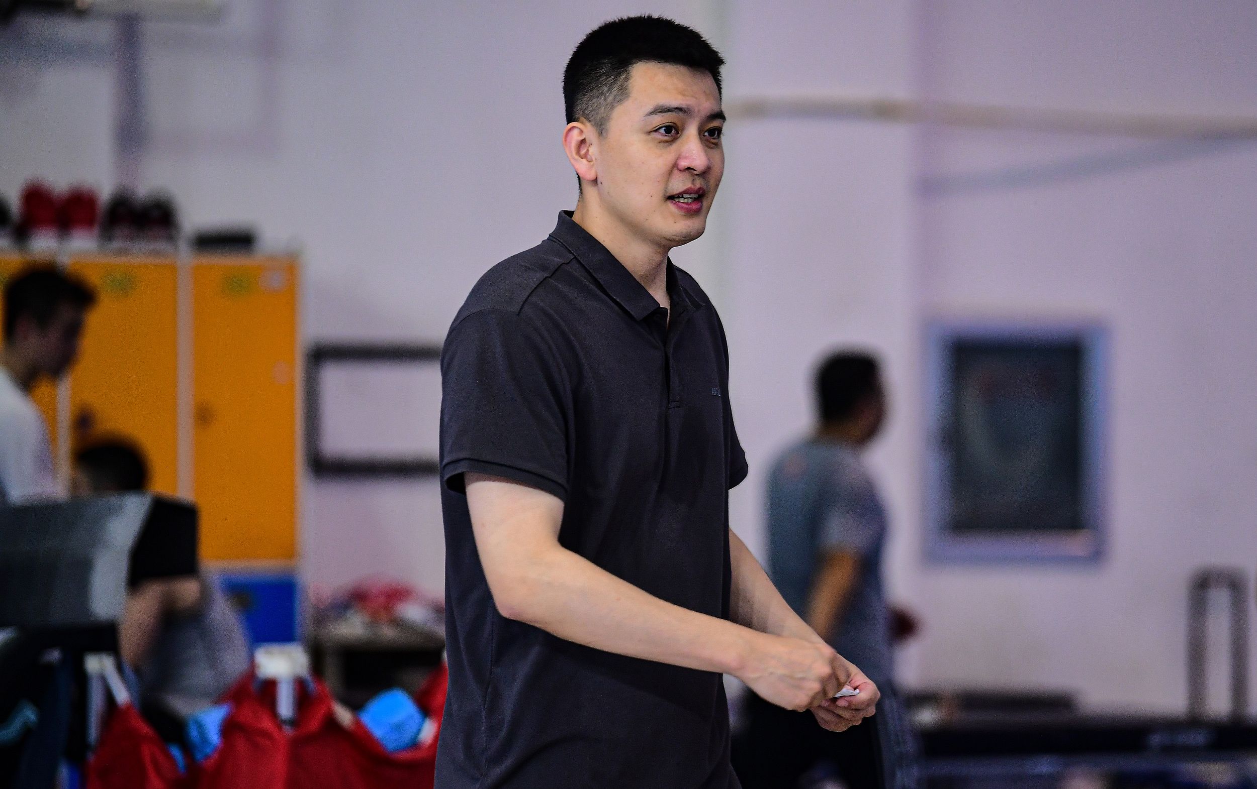 🏀辽宁VS深圳前瞻：杨鸣率领残阵客场作战压力大 周鹏欲率队反弹